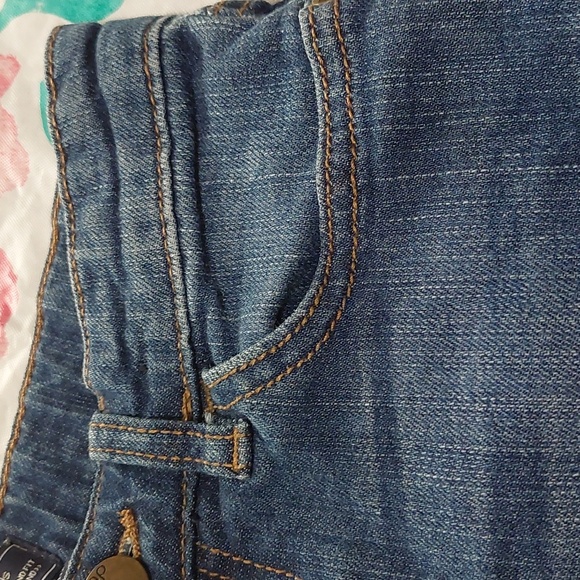 Girls skinny boyfriend fit gap kids jeans. - Picture 4 of 6